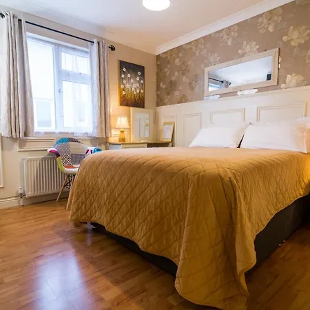 Frühstückspension Seacrest 3*